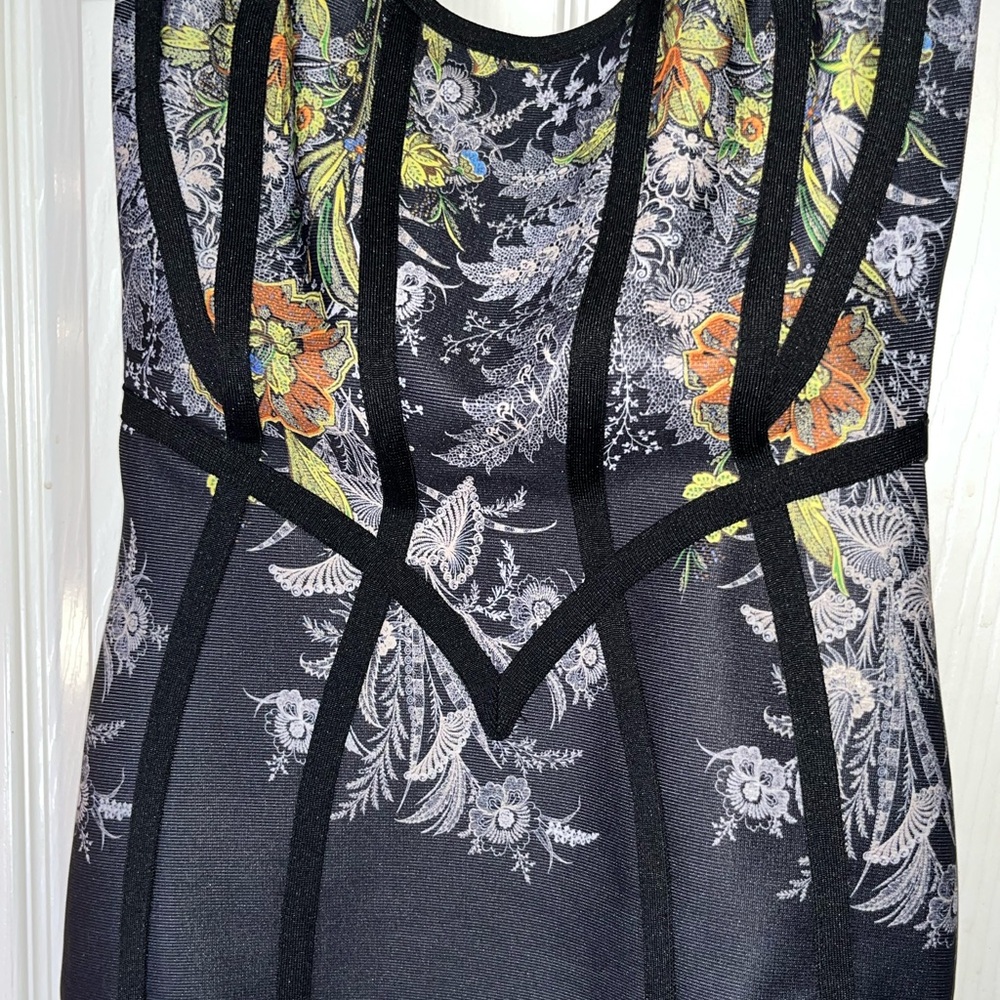 Fashion Nova bandage floral bubble Midi Dress - Picture 4 of 10